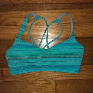 Lululemon sports bra